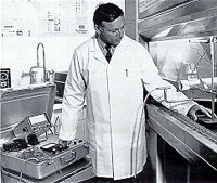 Testing a safety cabinet